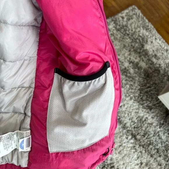 Canada Goose Pink Hooded Jacket - Picture 12 of 15